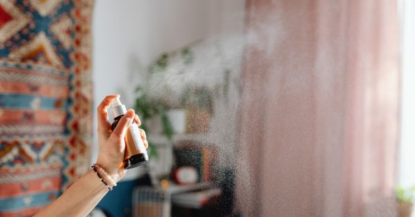 פתרון לריח רע בחללים פרטיים ועסקיים: בישום חכם שמייצר חוויה יוקרתית ובלתי נשכחת